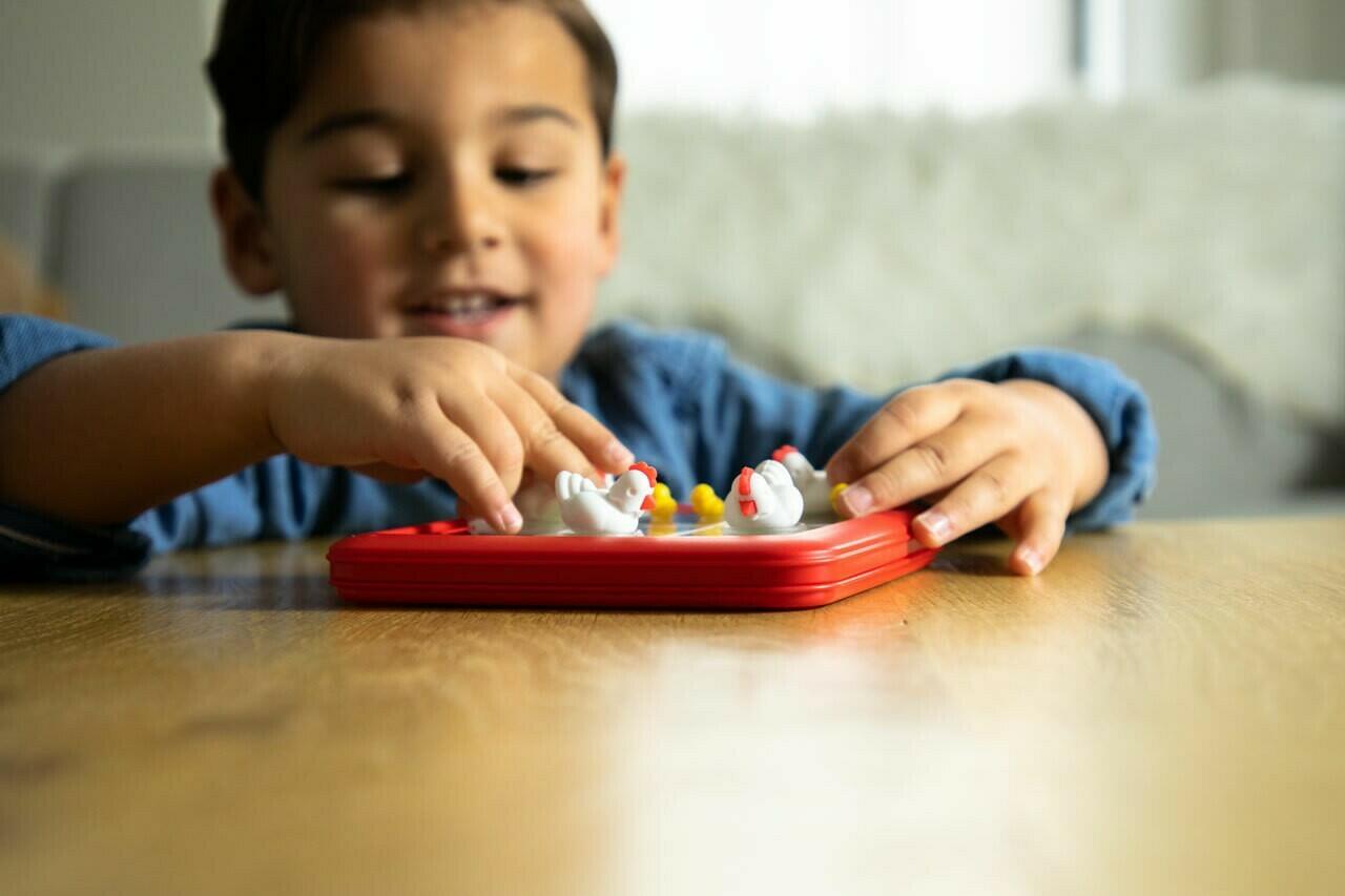 Les Poules ont la Bougeotte Jr. Enfant