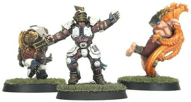 Blood Bowl: The Game of Fantasy Football - Middenheim Maulers Figurines