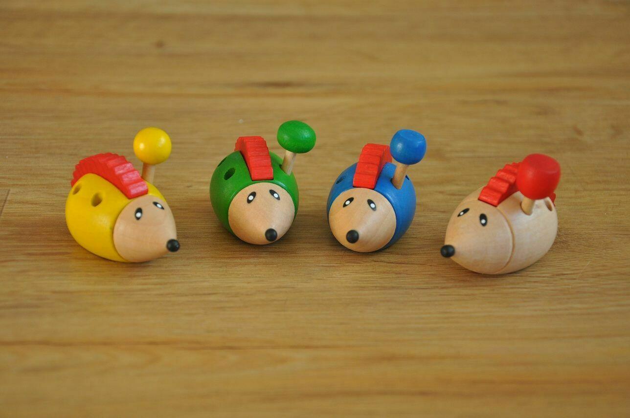 Pique Prune Figurines