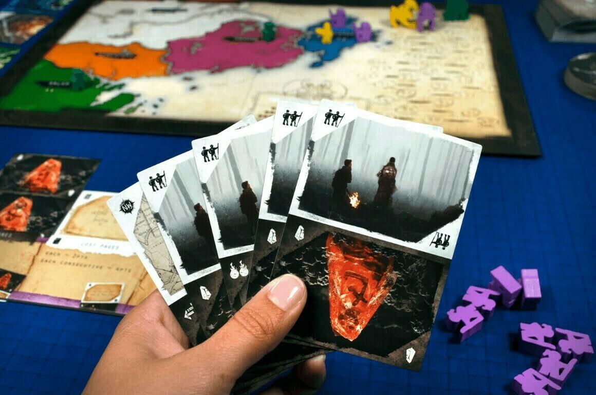 Cthulhu: Aux Portes de l'Horreur Cartes