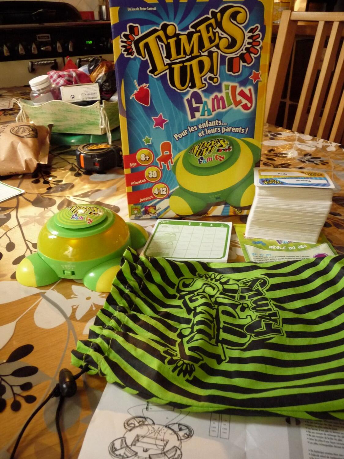 Time's Up ! Family Eclate