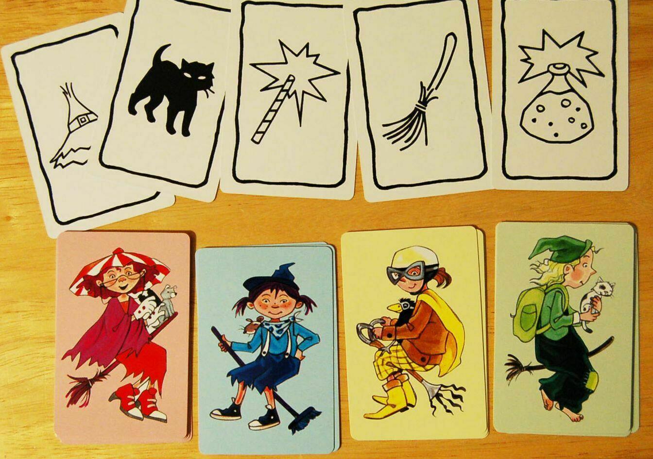 La Petite Sorcière du Tonnerre Cartes