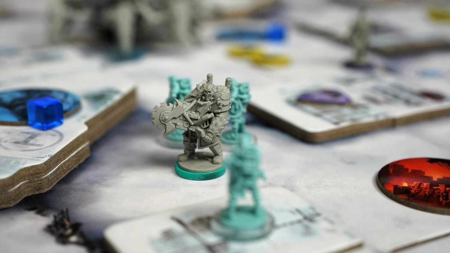 DEI: Divide et Impera Zoom