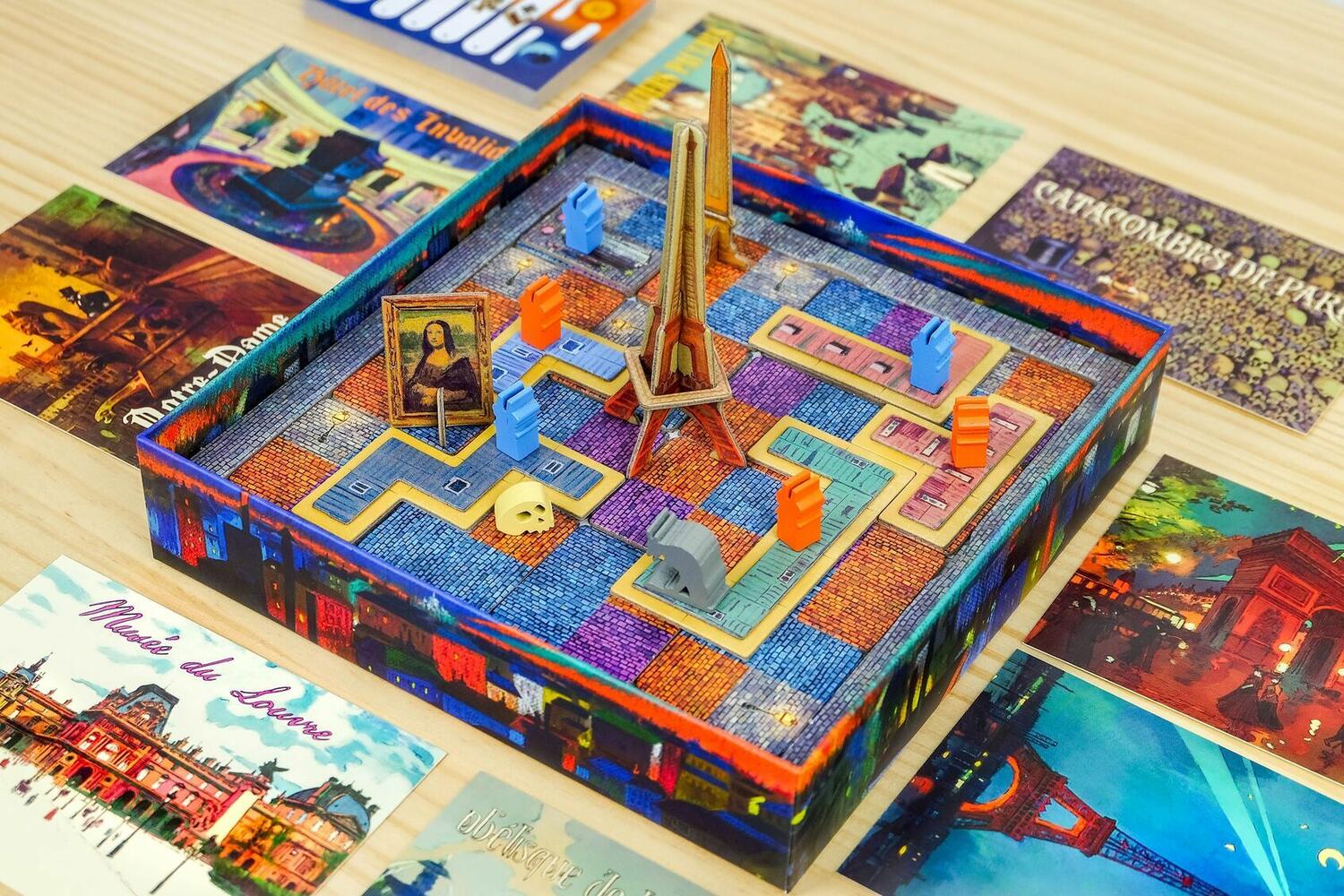 Paris: Ville Lumière - Eiffel Eclate