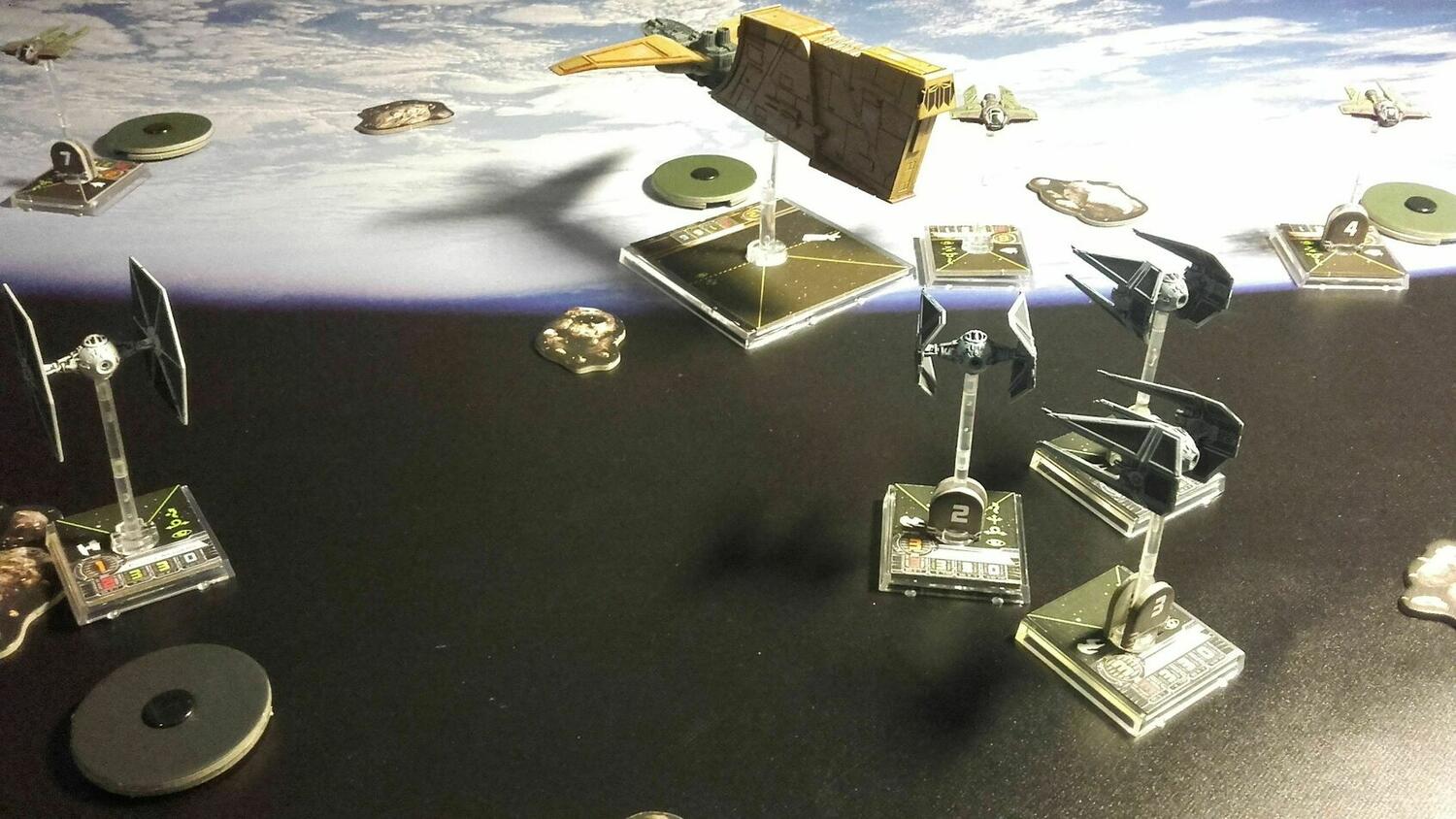 Star Wars: X-Wing - Le Jeu de Figurines - Hound's Tooth Eclate