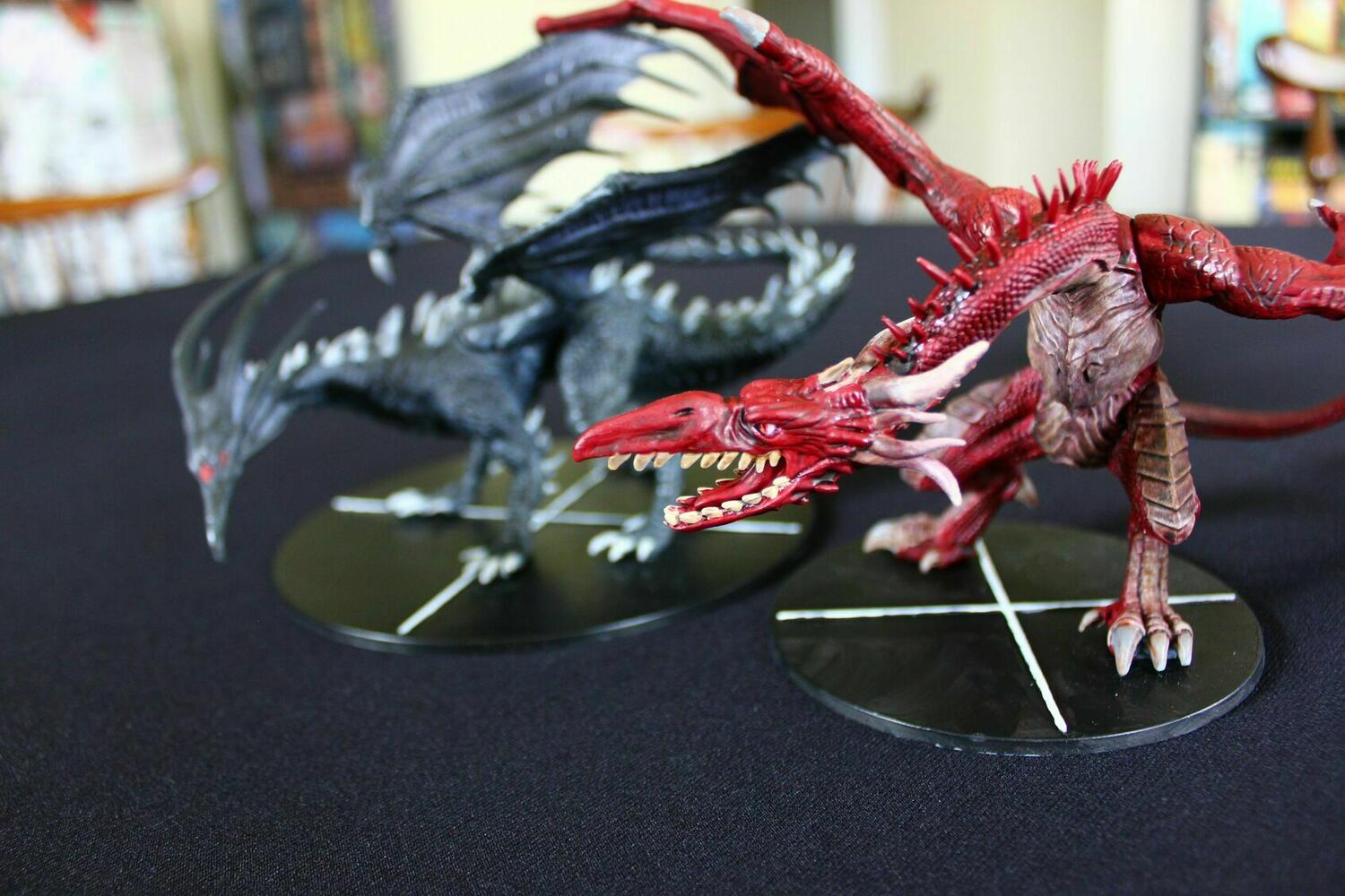 Dark Souls: The Board Game - Guardian Dragon Figurines