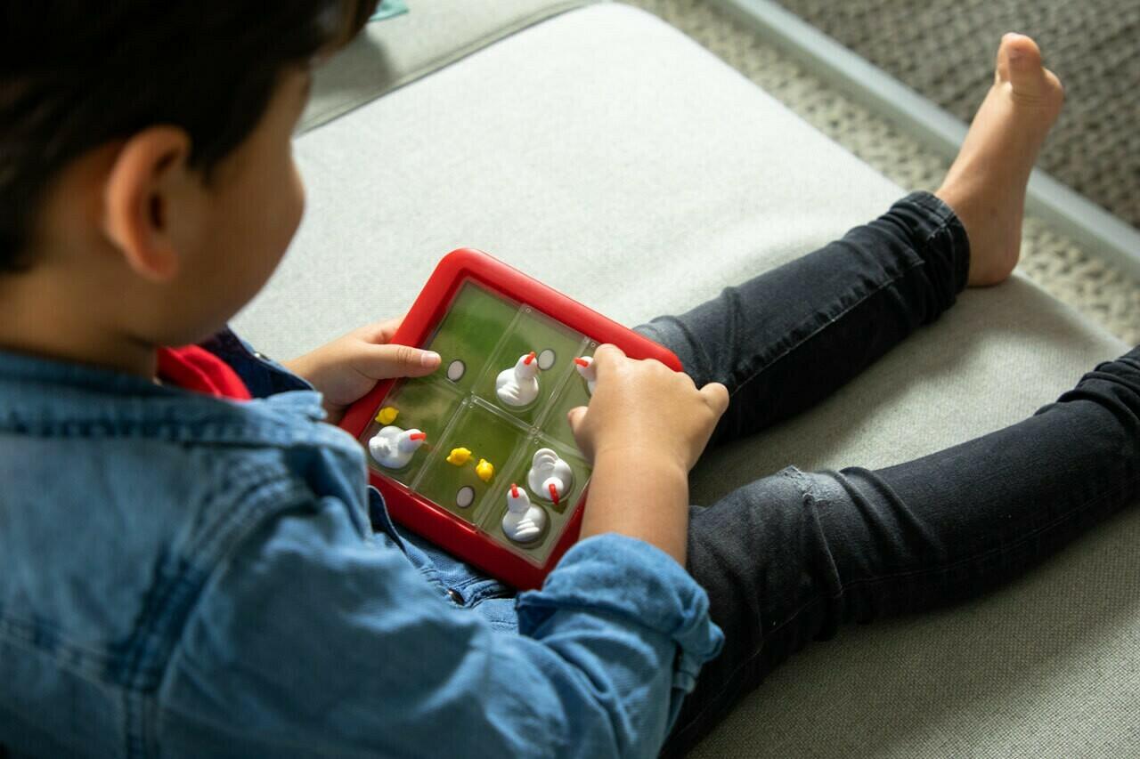 Les Poules ont la Bougeotte Jr. Enfant