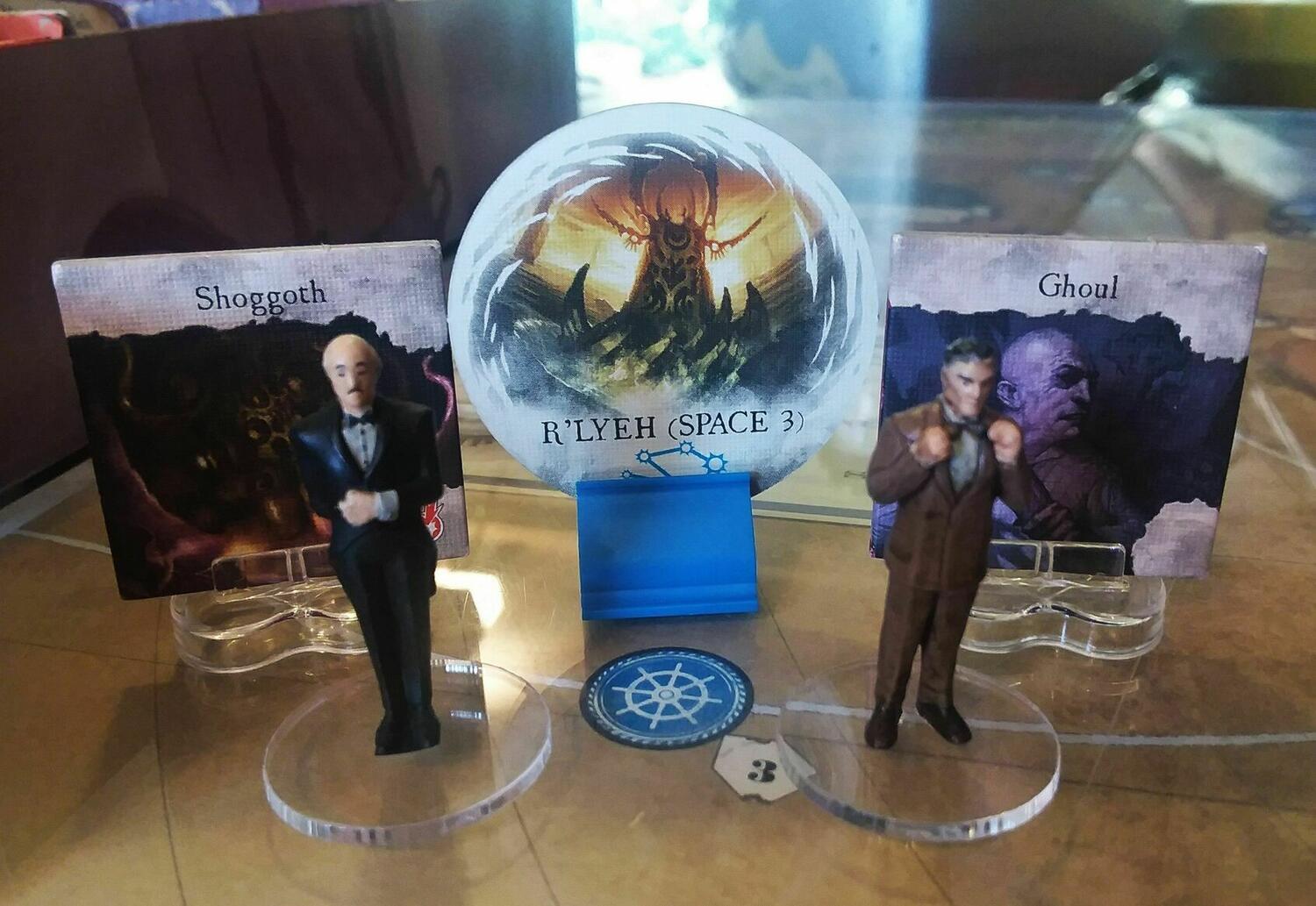 Les Contrées de l'Horreur: Les Masques de Nyarlathotep Zoom