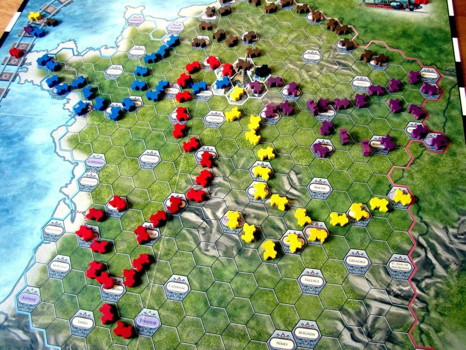 Paris Connection Plateau