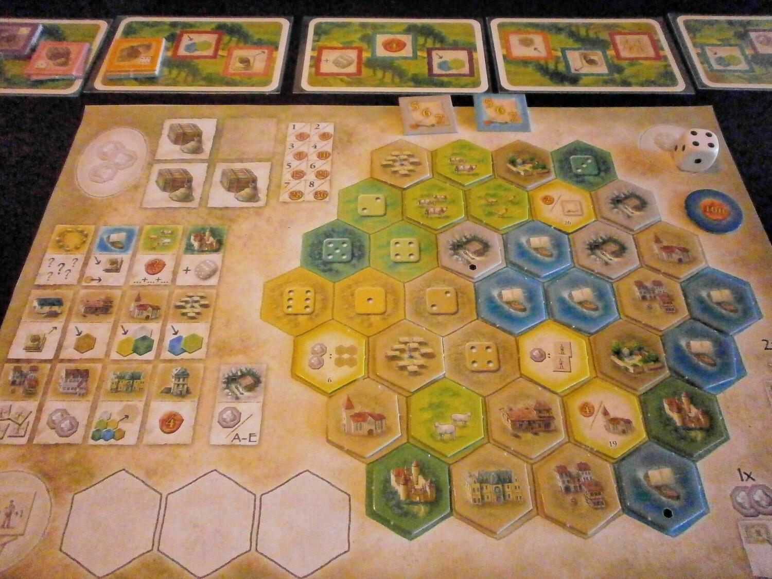 Les Châteaux de Bourgogne: Extension 3 - Championnat d'Allemagne de Jeux de Société 2013 Eclate