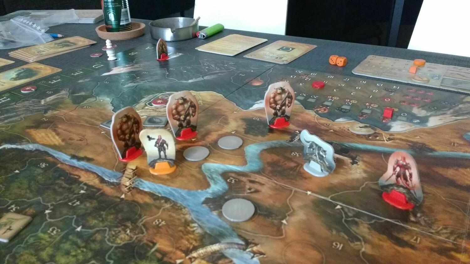 Andor: Nouveaux Héros Zoom