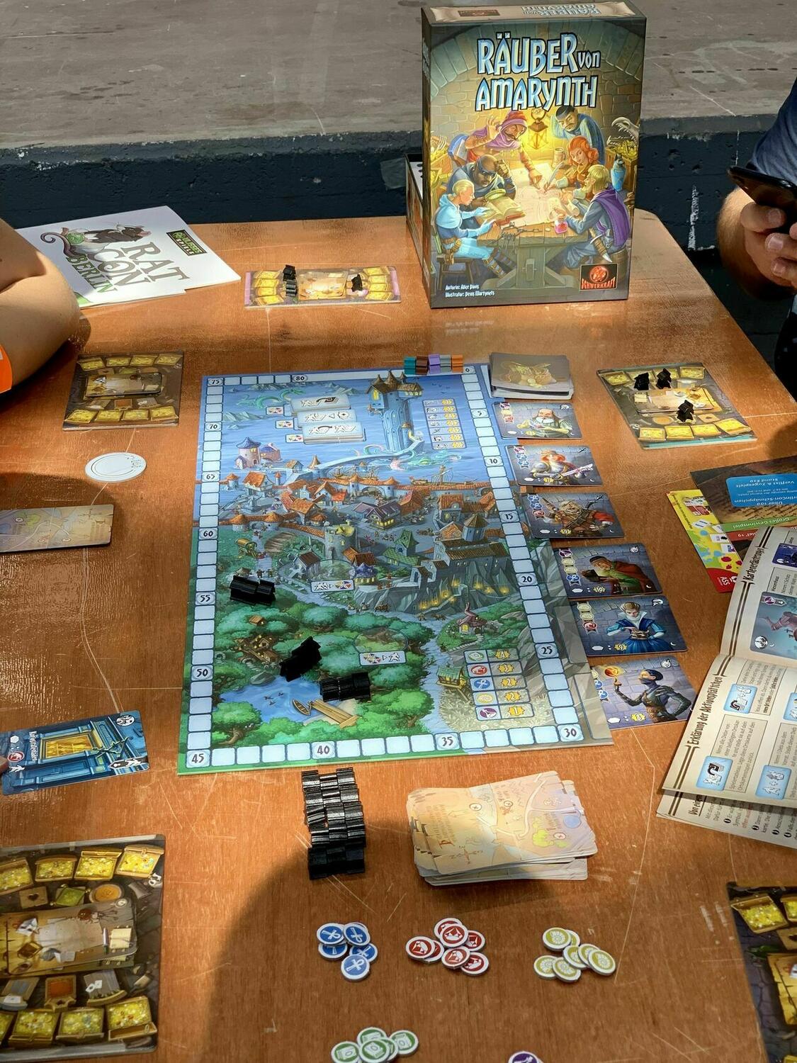 Les Voleurs d'Amarynth Eclate