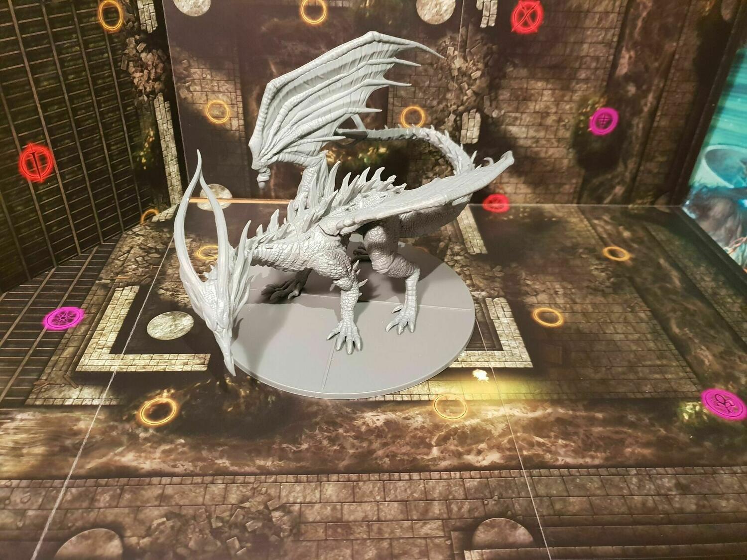 Dark Souls: The Board Game - Black Dragon Kalameet Figurine