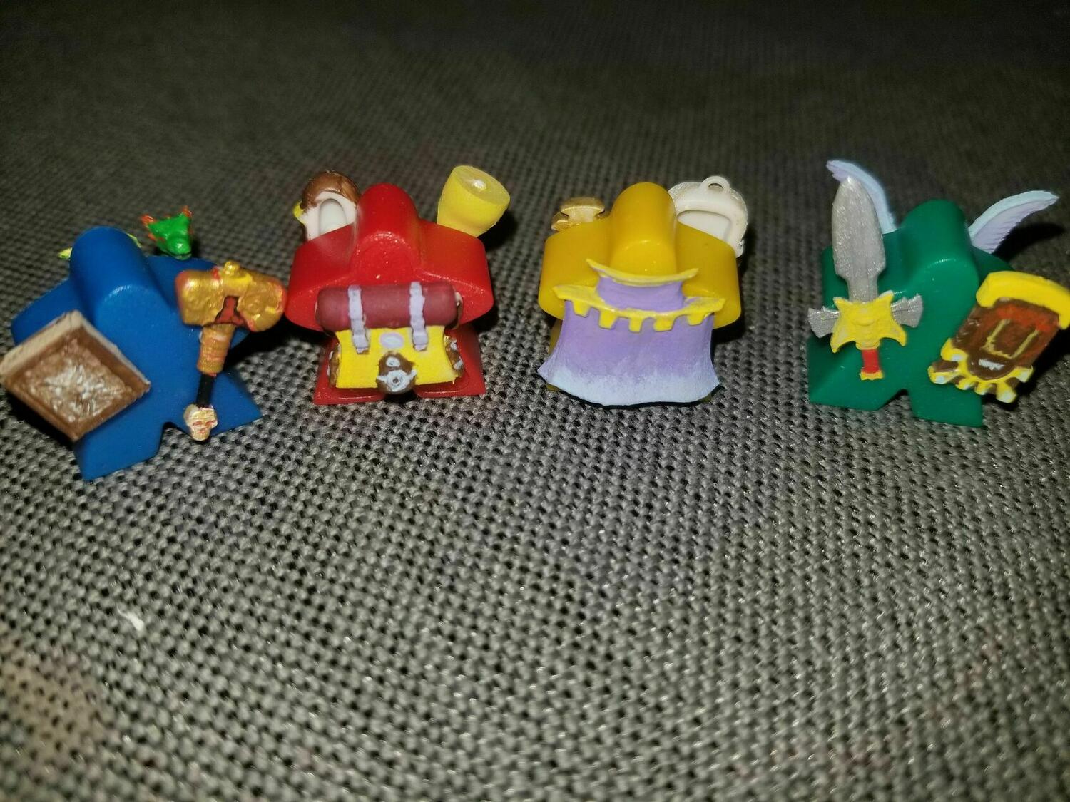 Tiny Epic Defenders Figurines