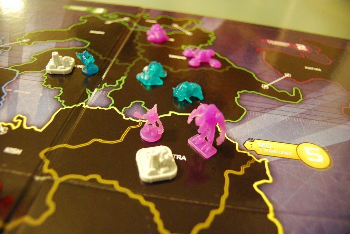 Risk: Halo Wars - Collector's Edition Zoom