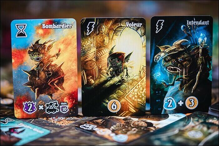 Les Sombres Royaumes de Valeria: L'éveil des Titans Zoom