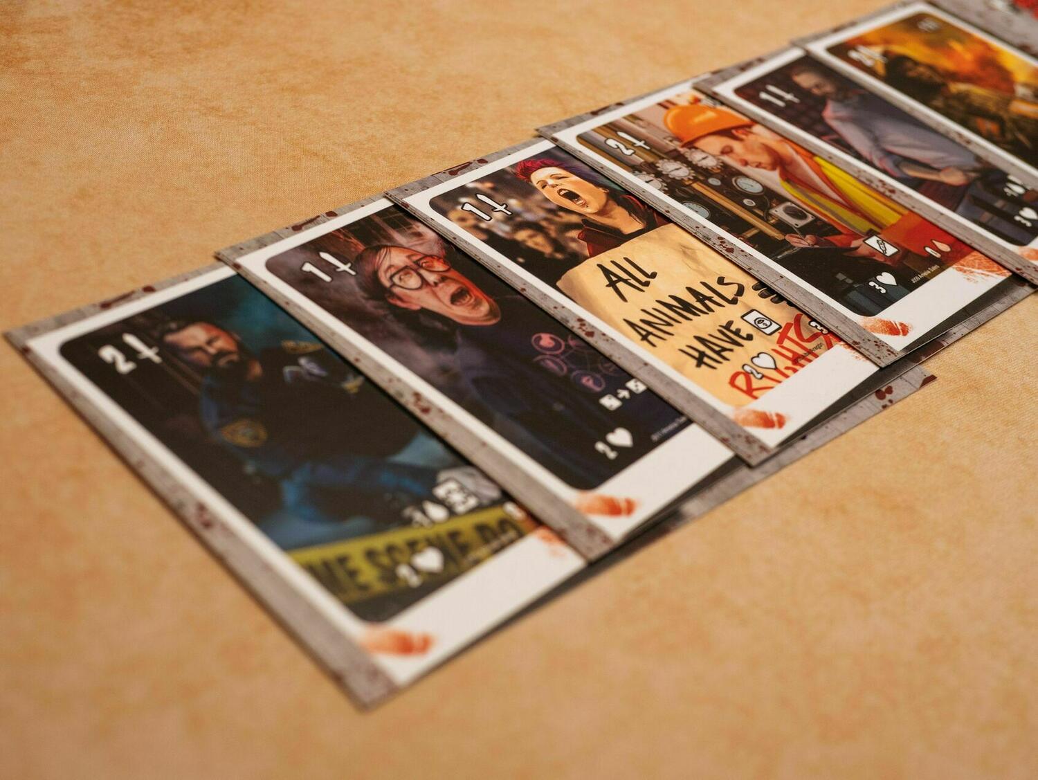 More Bloody Nights Cartes