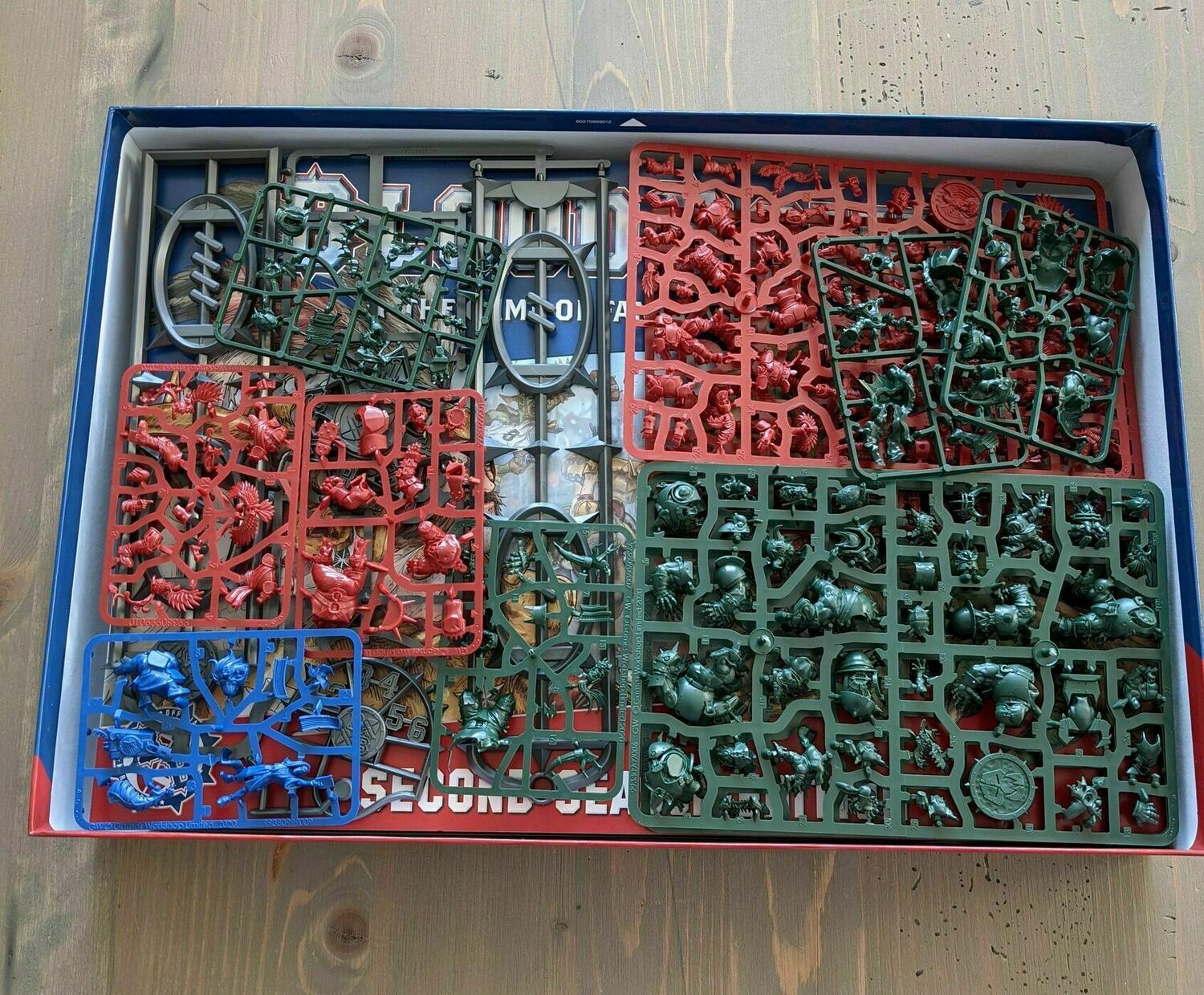 Blood Bowl: Le Jeu de Football Fantastique - Édition Deuxième Saison Contenu