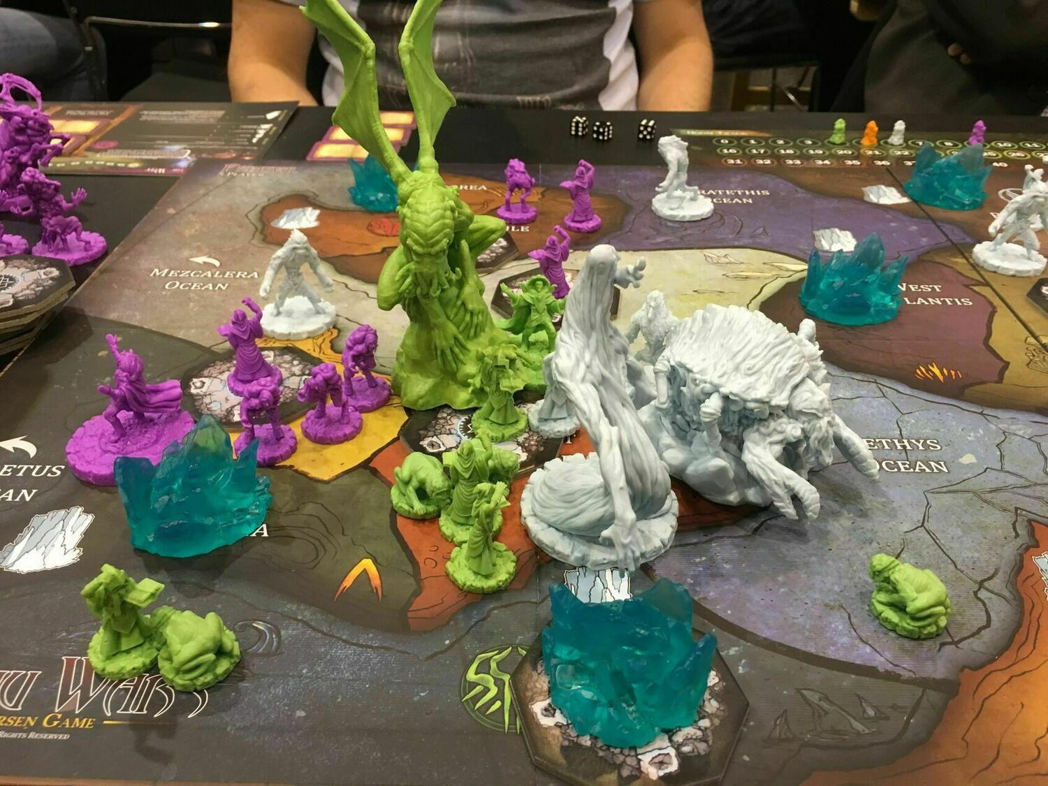 Cthulhu Wars: La Carte de la Terre Primitive Zoom