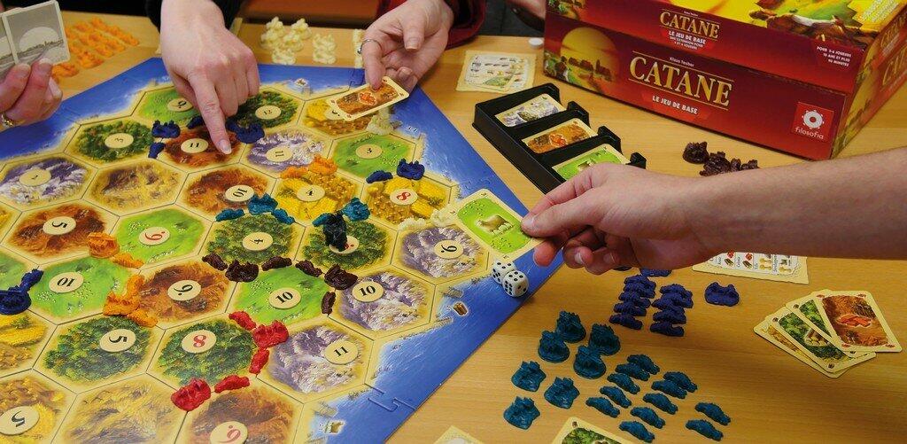 Catane: Le Jeu de Base - 5 et 6 Joueurs Zoom