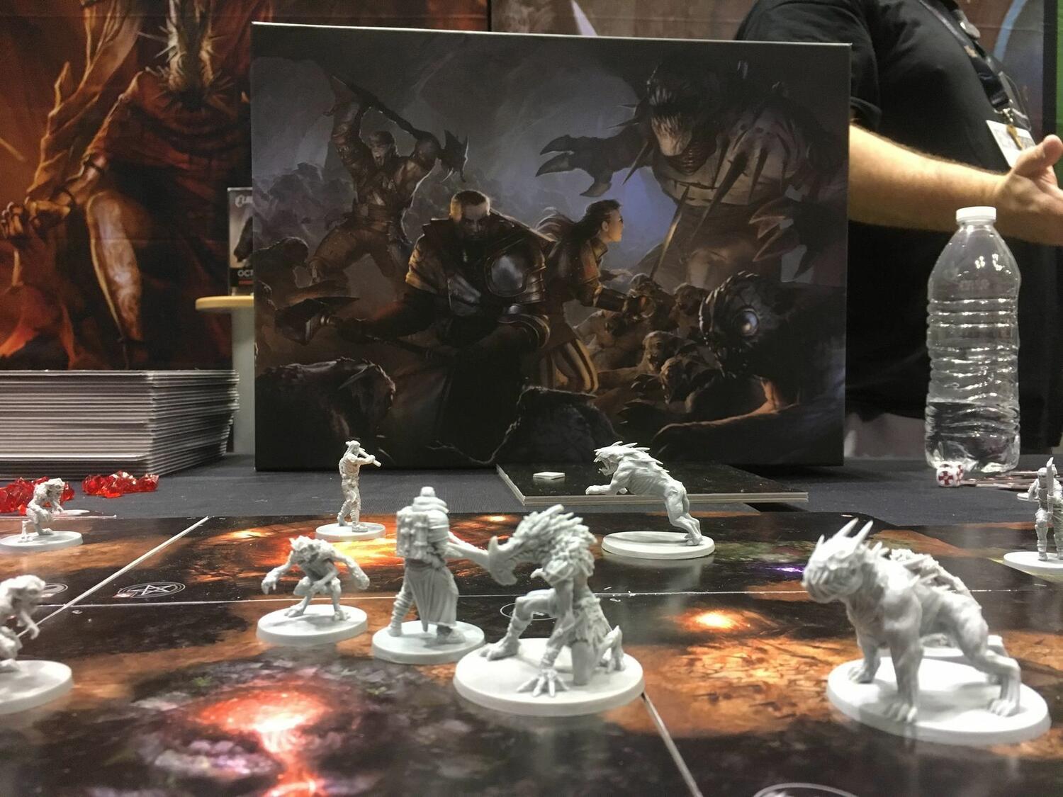 Claustrophobia 1643 Zoom