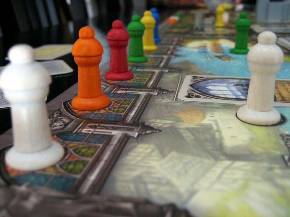 Les Piliers de la Terre: L'Extension Zoom