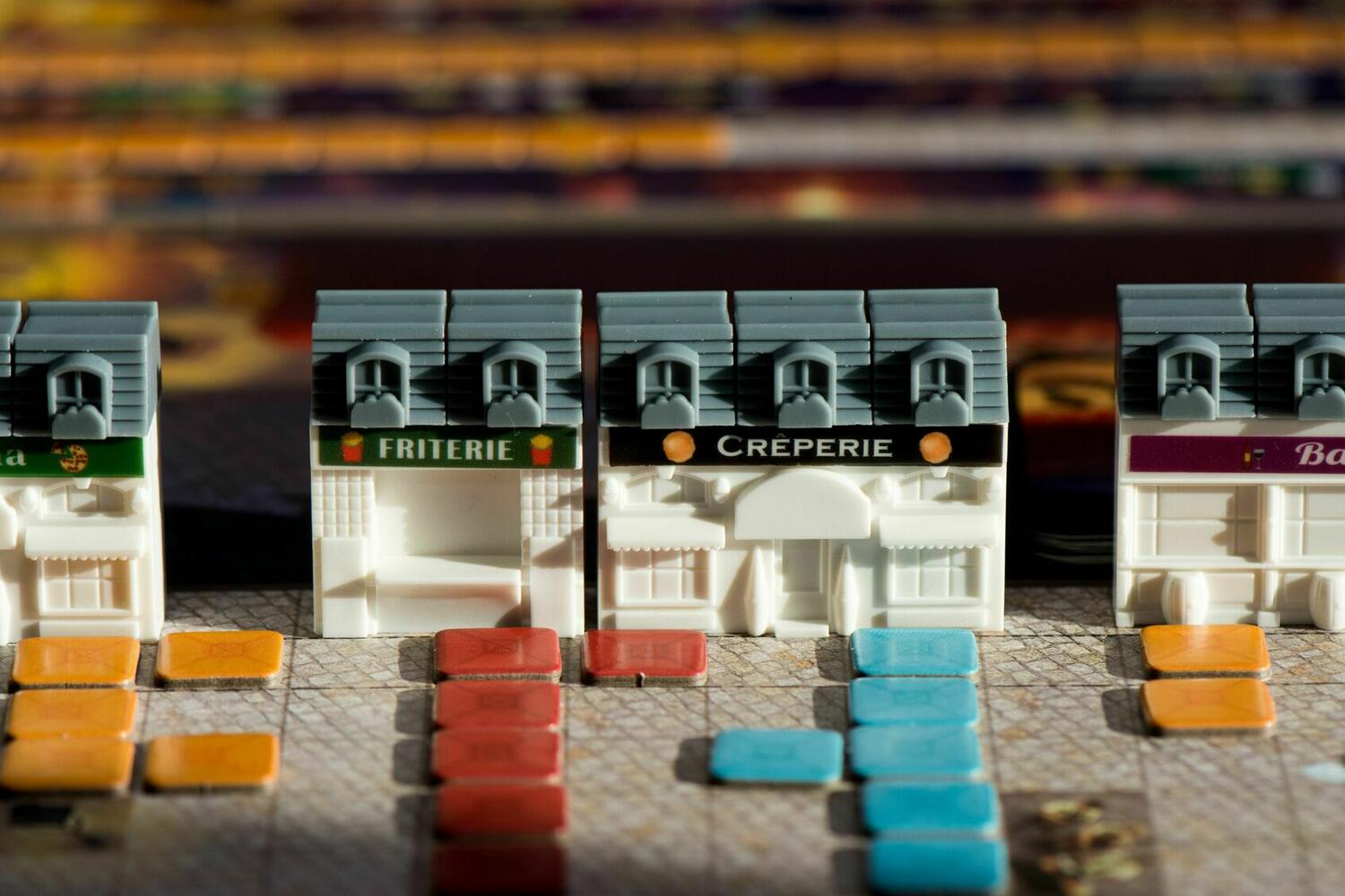 Dinner in Paris Zoom