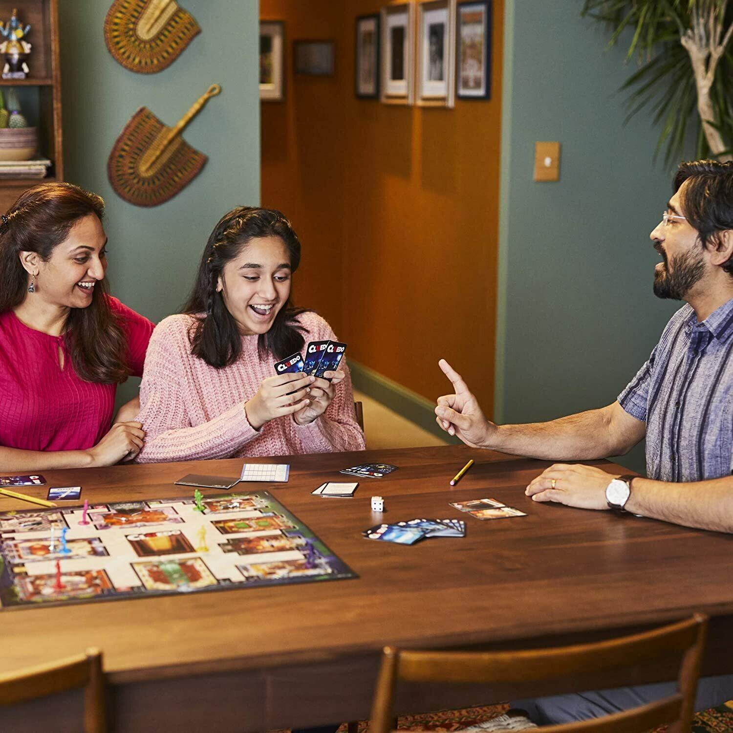 Cluedo: Édition Menteurs Famille