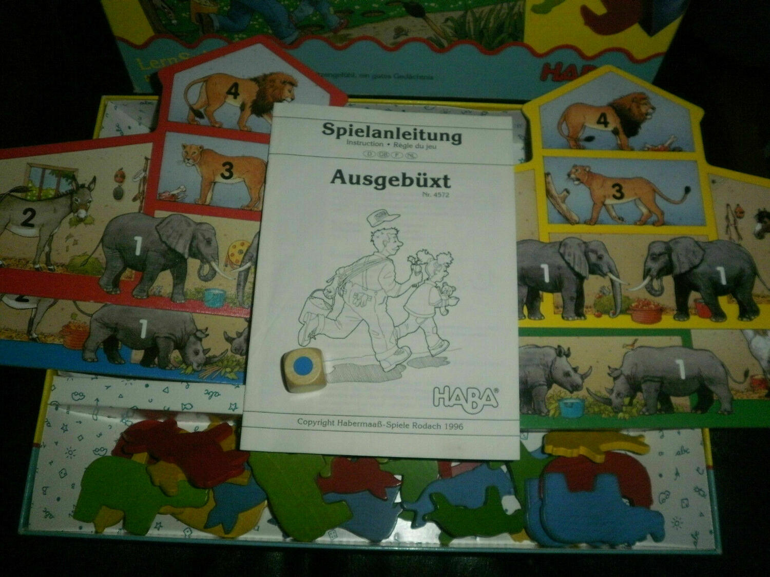 Ausgebüxt Eclate