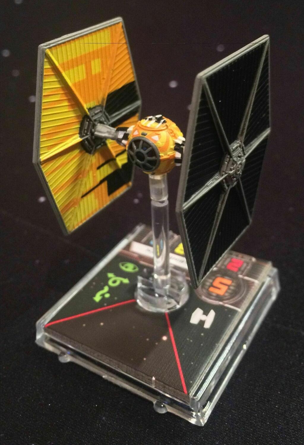Star Wars: X-Wing - Le Jeu de Figurines - Chasseur TIE de Sabine Vaisseau