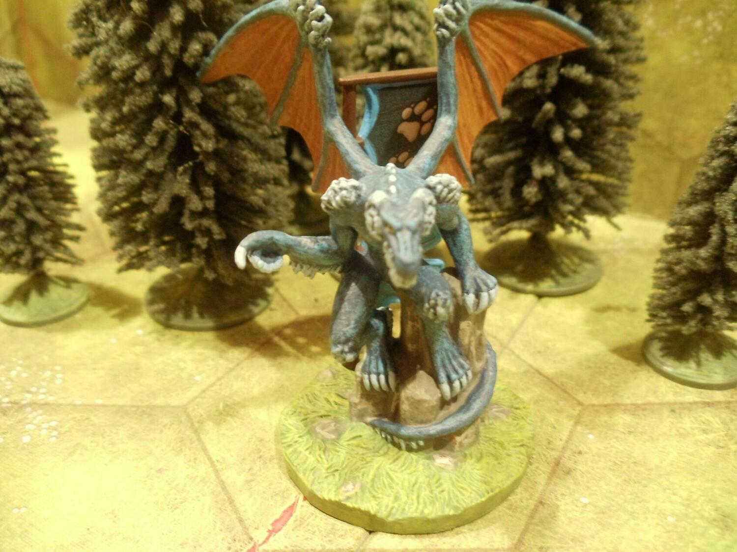 BattleLore: Dragons Figurine