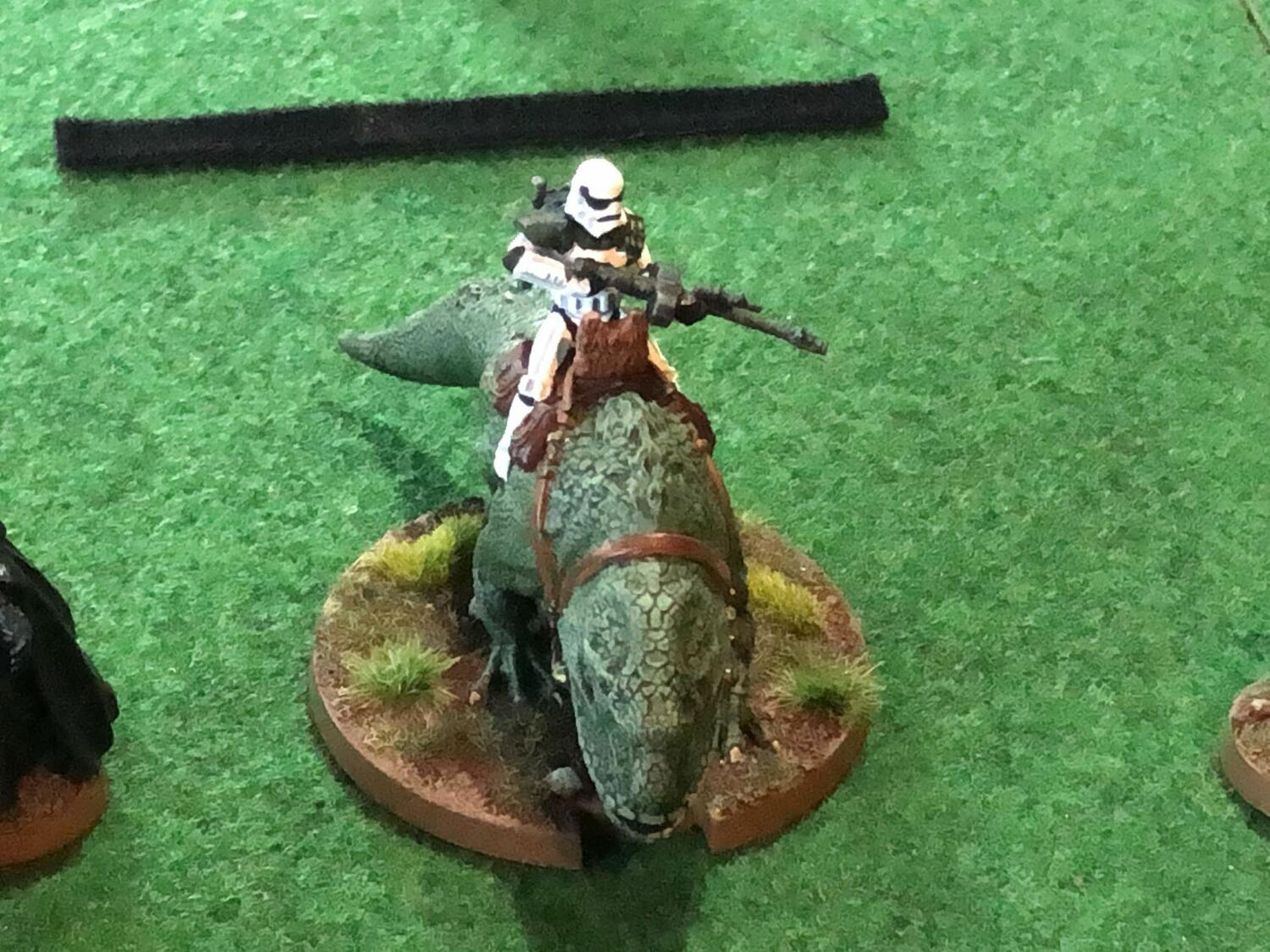 Star Wars: Légion - Soldat Monté sur Dewback Figurine