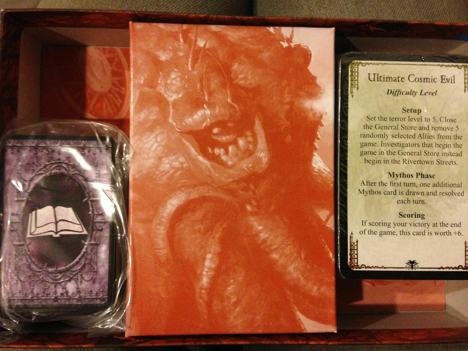 Horreur à Arkham: La Chèvre Noire des Bois Contenu