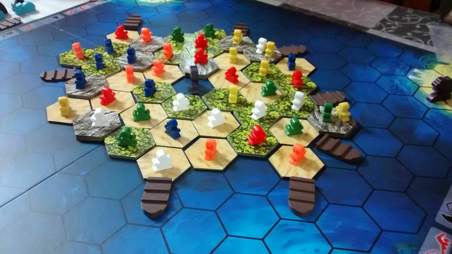 The Island: Strikes Back !!! Eclate