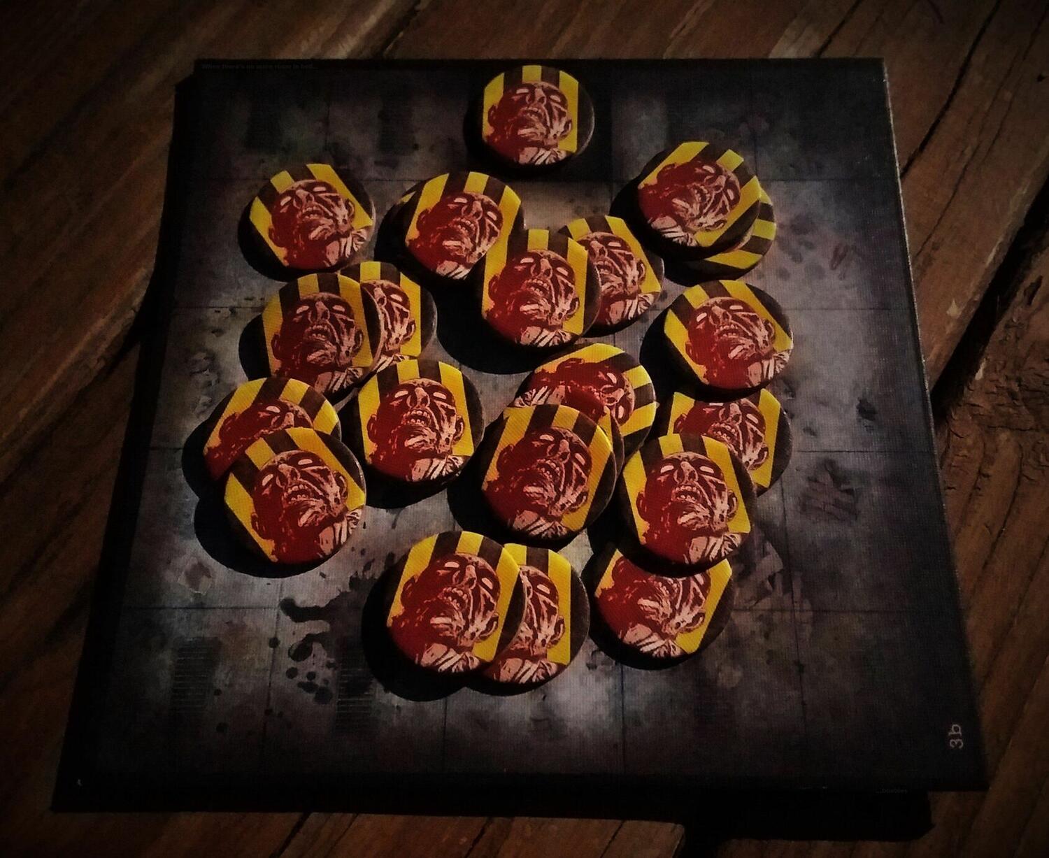 The Walking Dead: Here's Negan - The Board Game Jetons