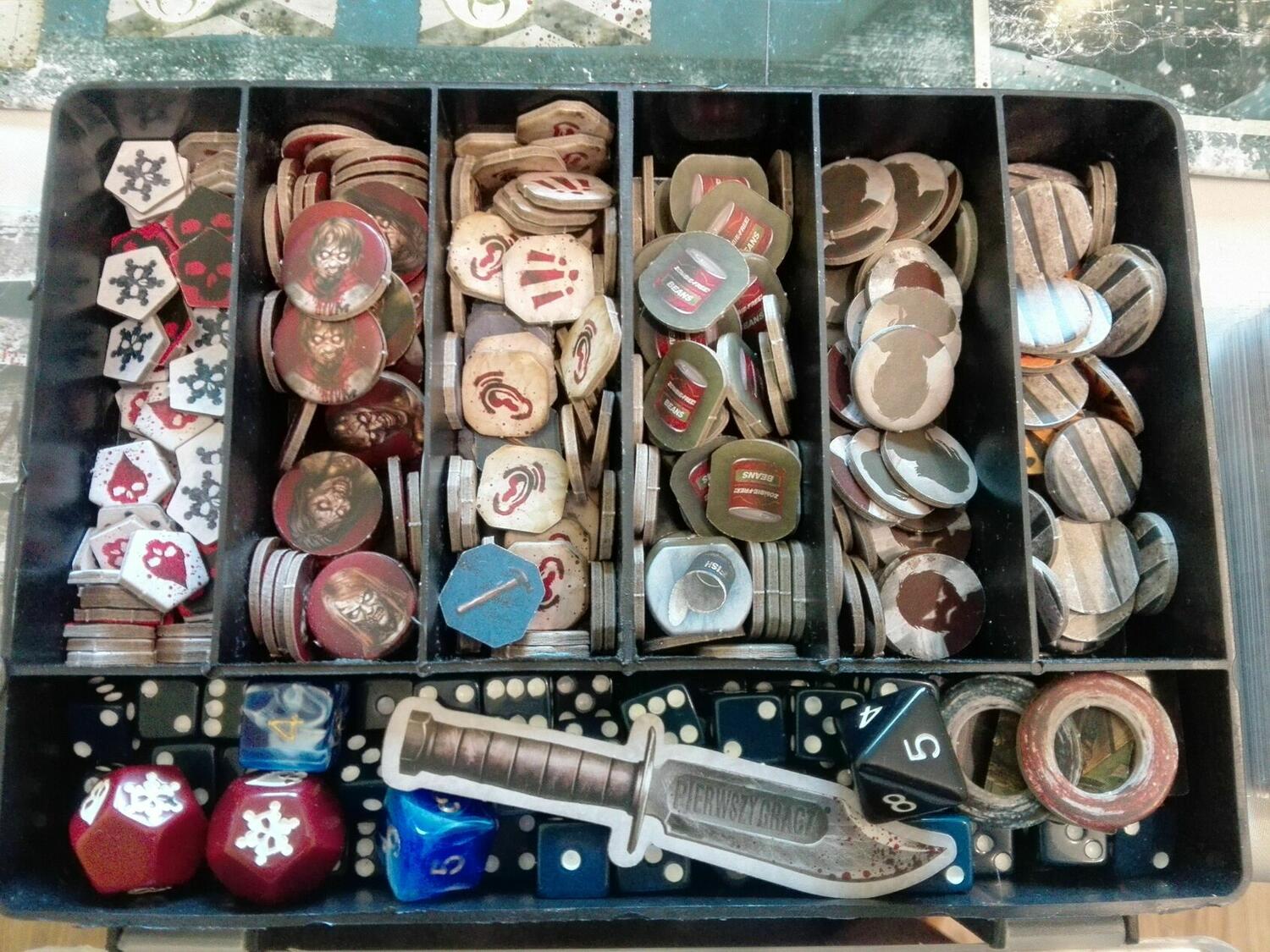 Dead of Winter: La Nuit la plus Longue Contenu