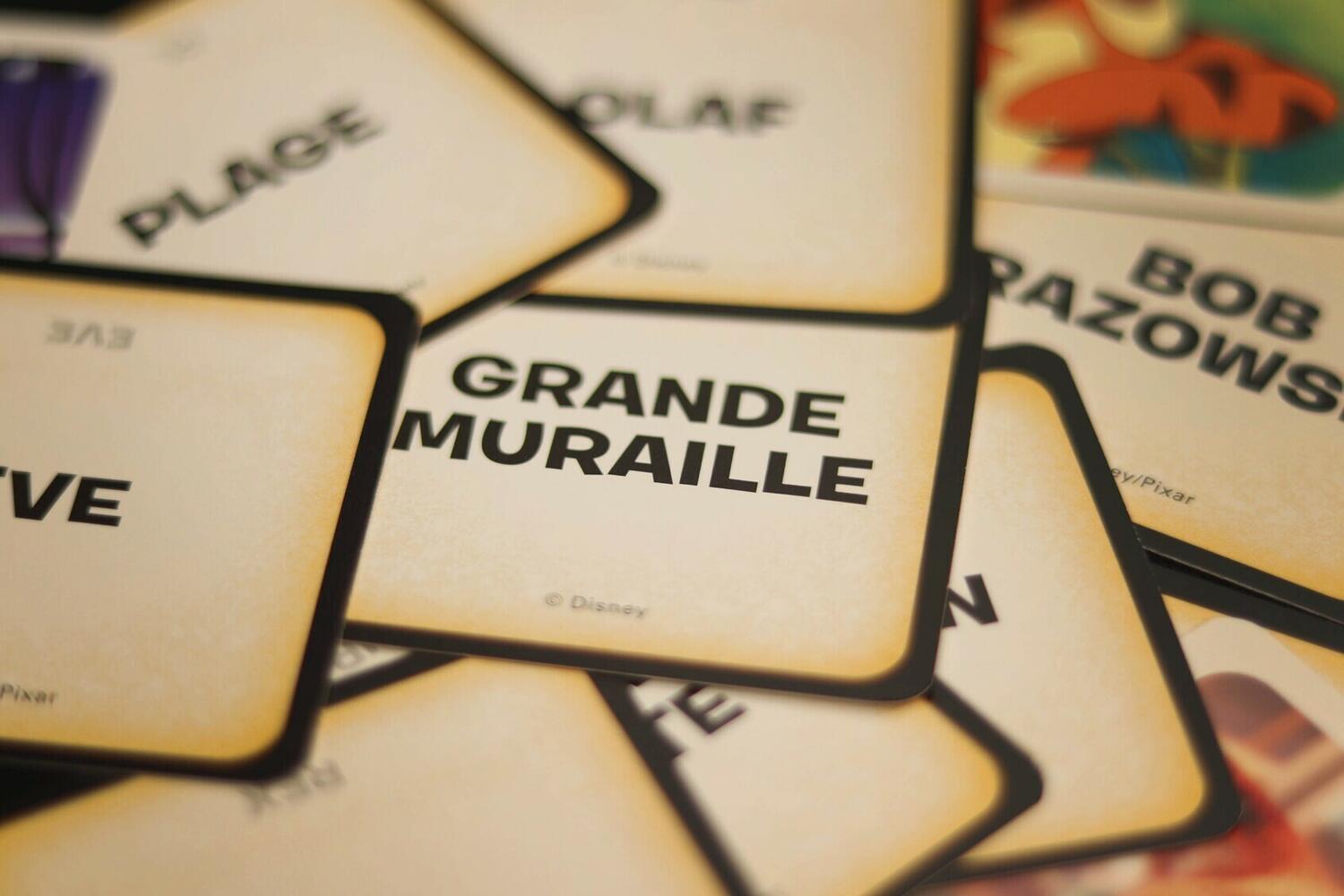 Codenames: Disney Zoom