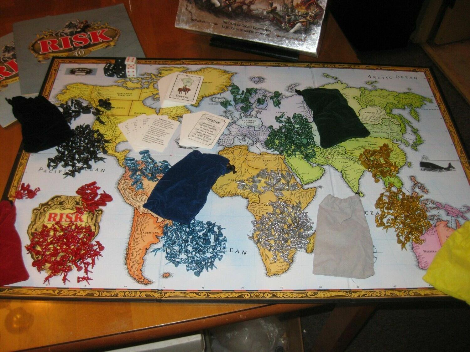 Risk: 40ème Anniversaire - Édition de Collection Eclate