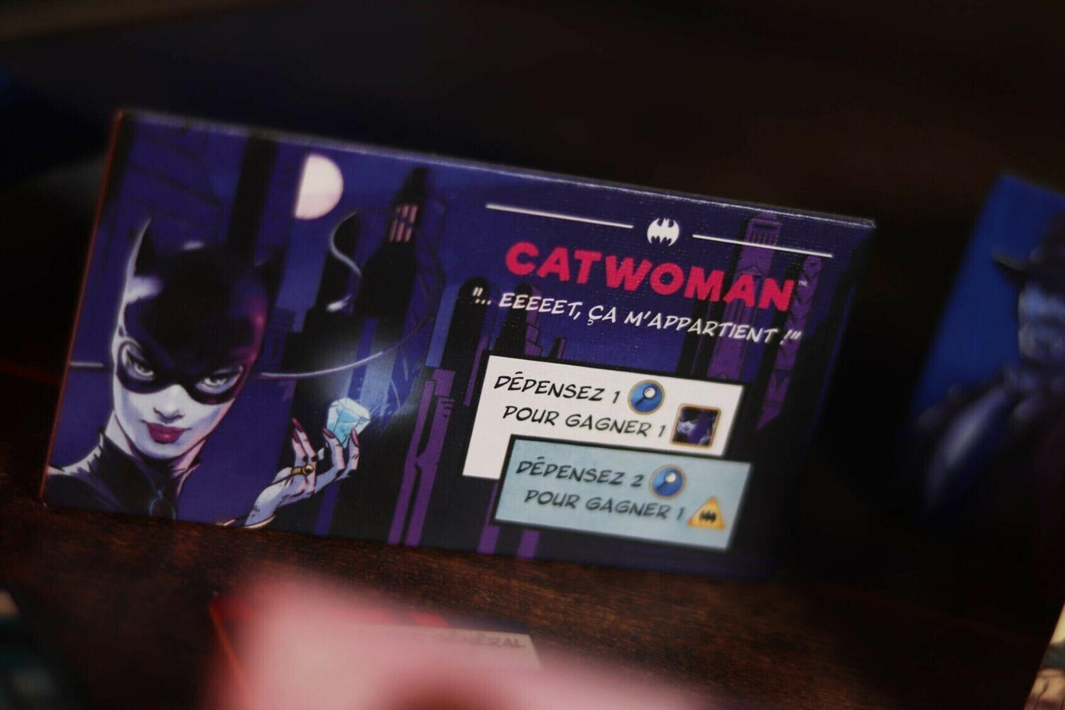 Détective: Tout n'est que Mensonge Zoom