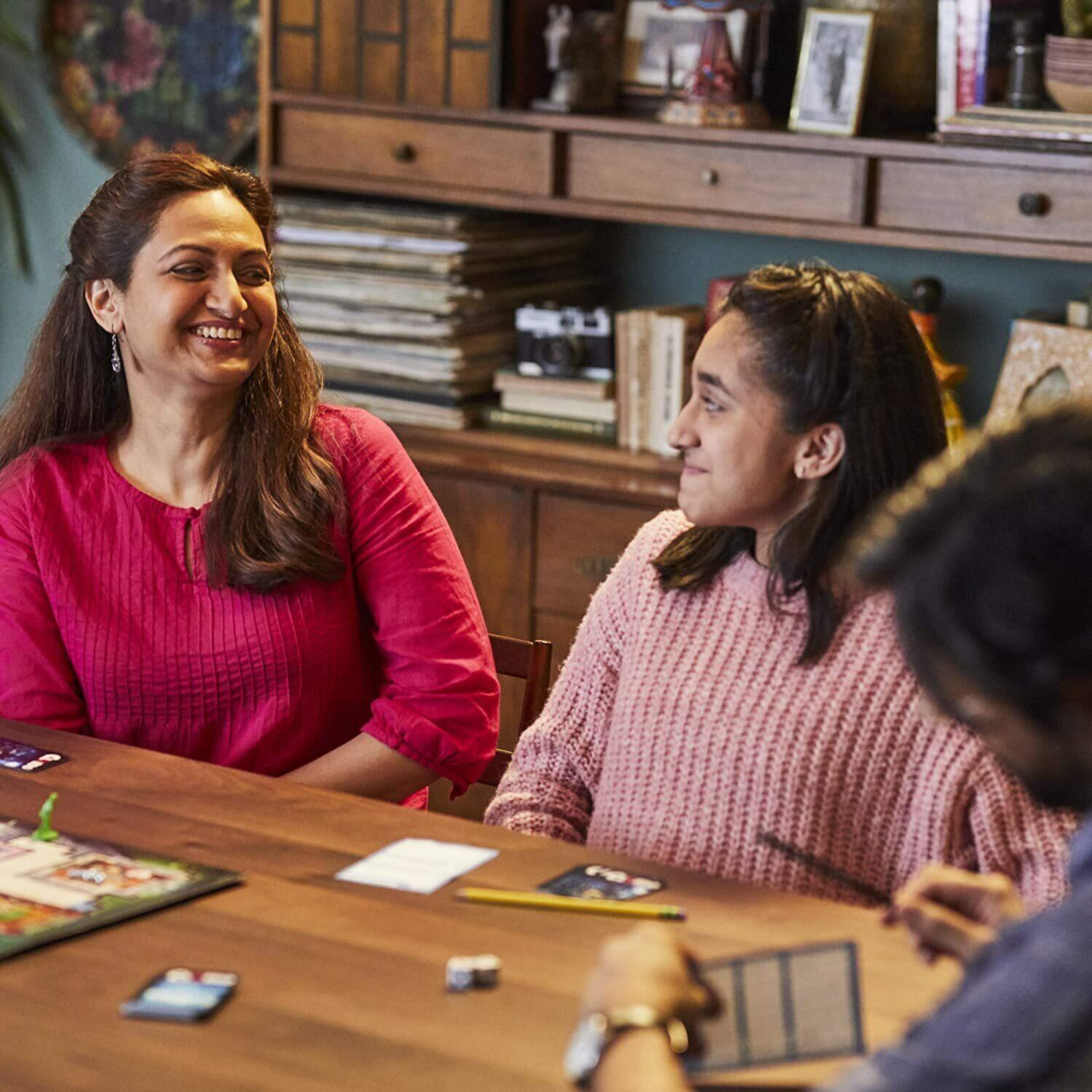 Cluedo: Édition Menteurs Famille