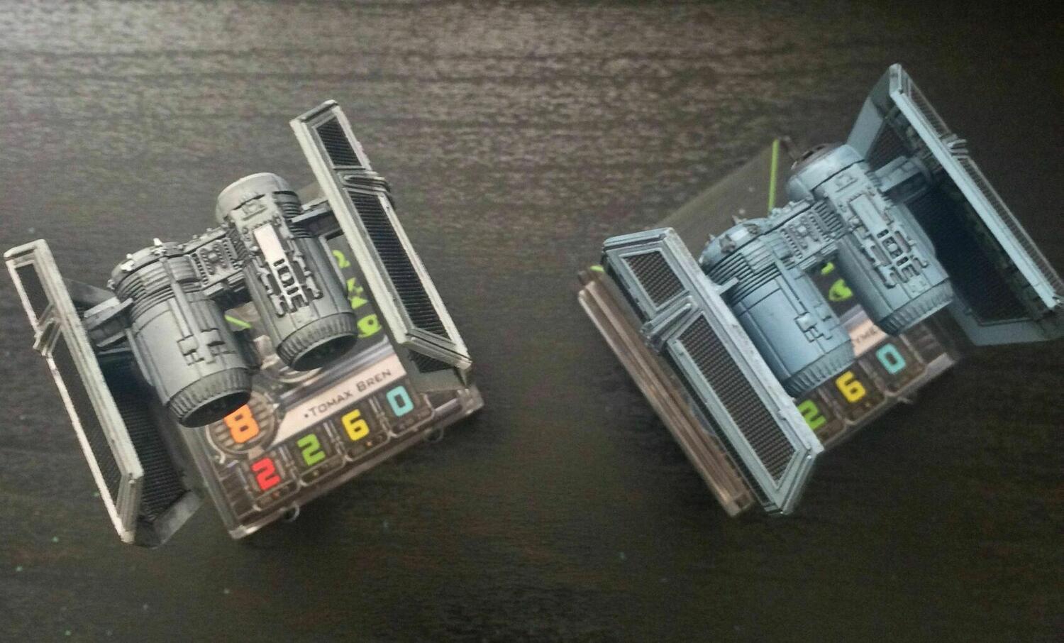 Star Wars: X-Wing - Le Jeu de Figurines - Bombardier TIE Vaisseaux