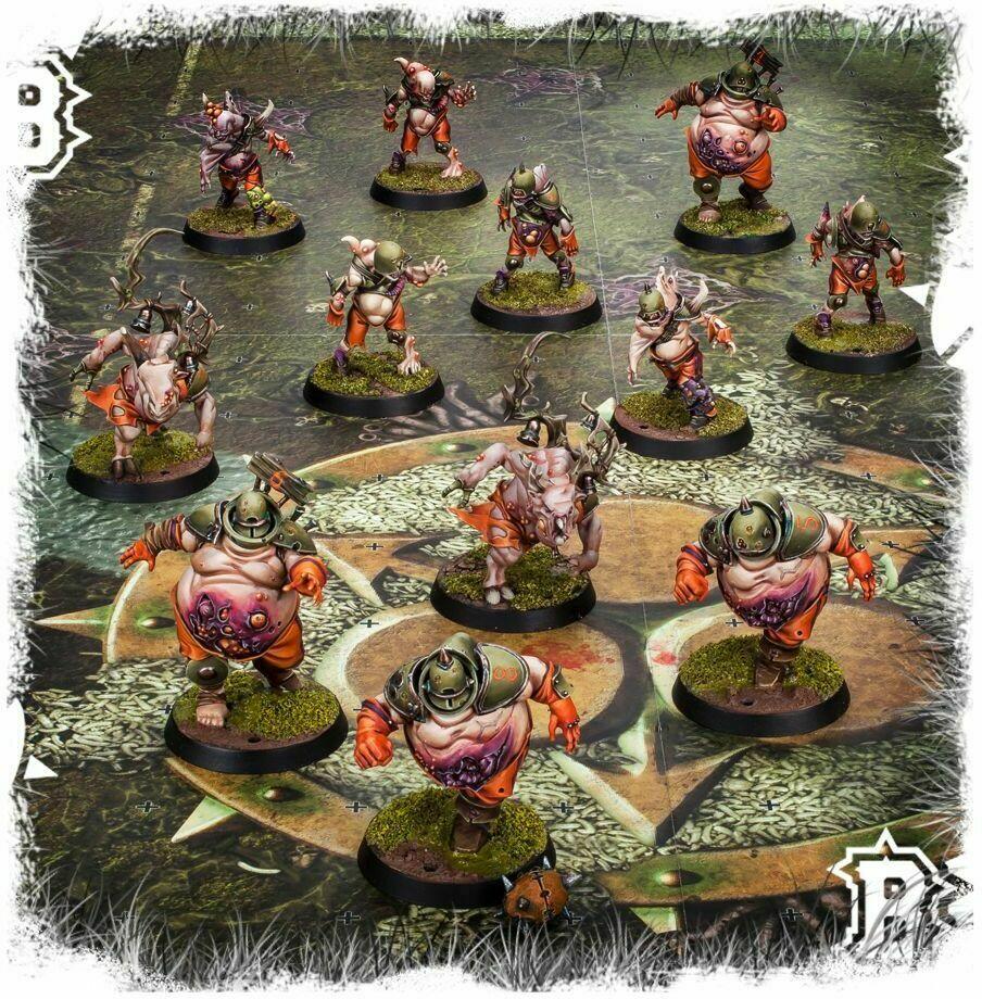 Blood Bowl: The Game of Fantasy Football - Nurgle Pitch Figurines