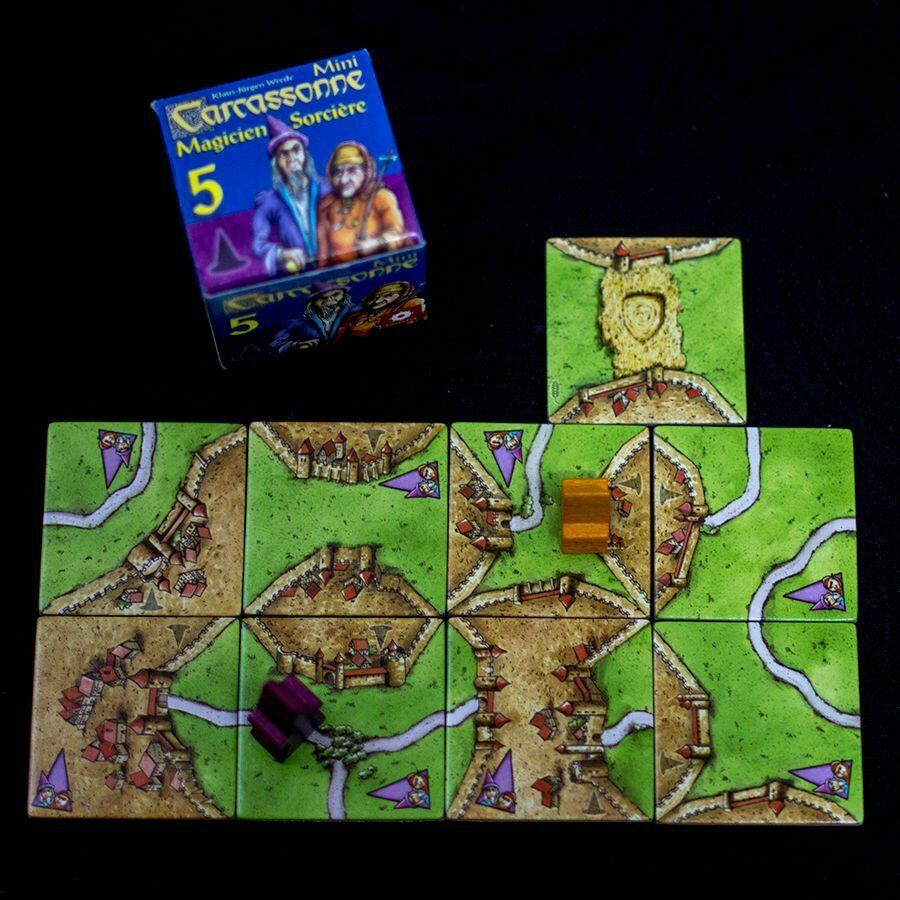 Carcassonne: Mini 5 - Magicien & Sorcière Eclate