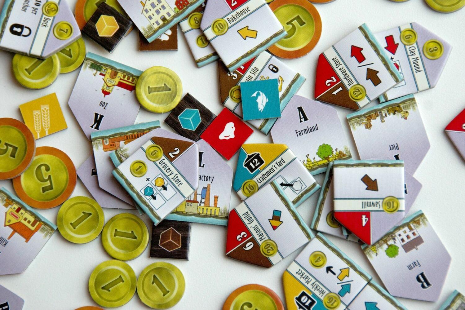 Le Havre: Le Port Fluvial Eclate