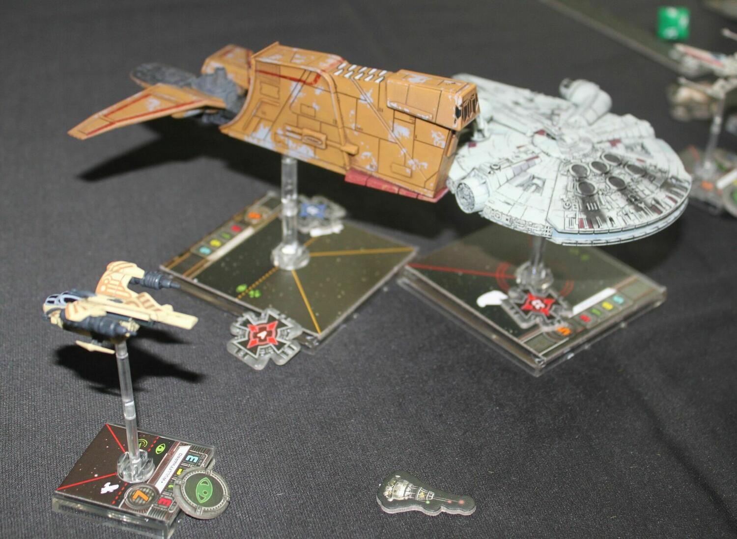 Star Wars: X-Wing - Le Jeu de Figurines - Hound's Tooth Eclate