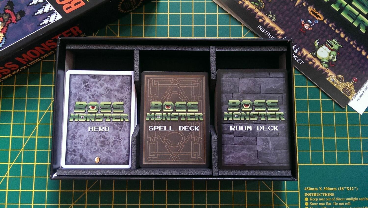 Boss Monster: Le Jeu de Cartes de Création de Donjon Cartes