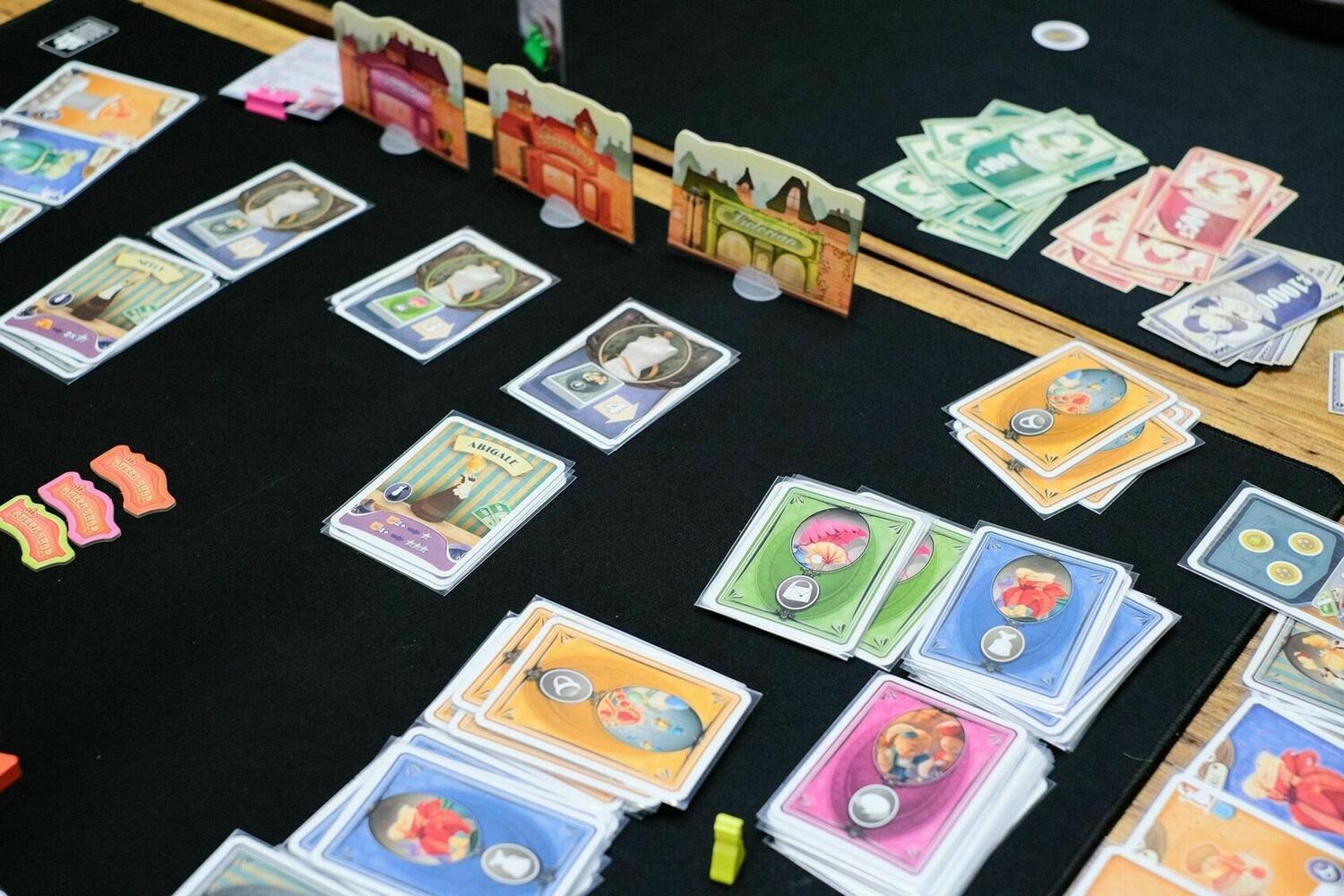 Ladies & Gentlemen Eclate