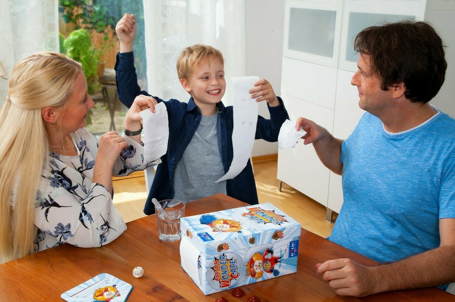 Captain Wonder Cape Famille