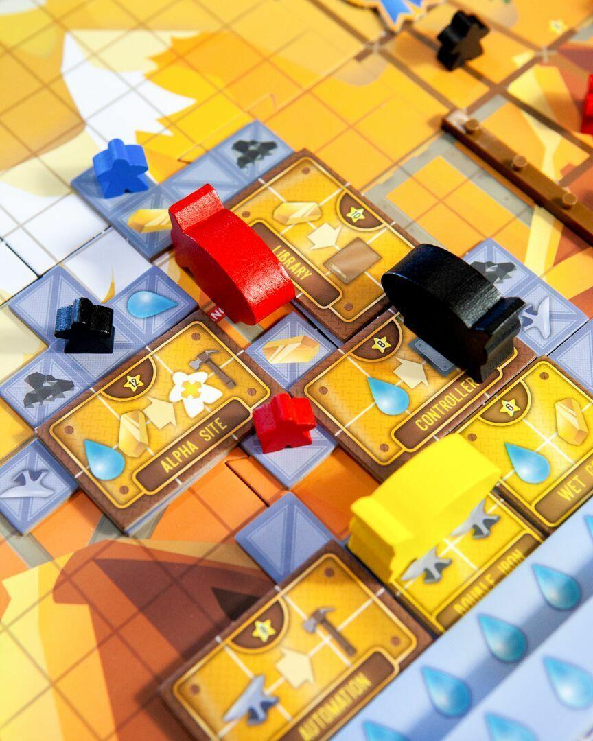 Whistle Mountain Zoom