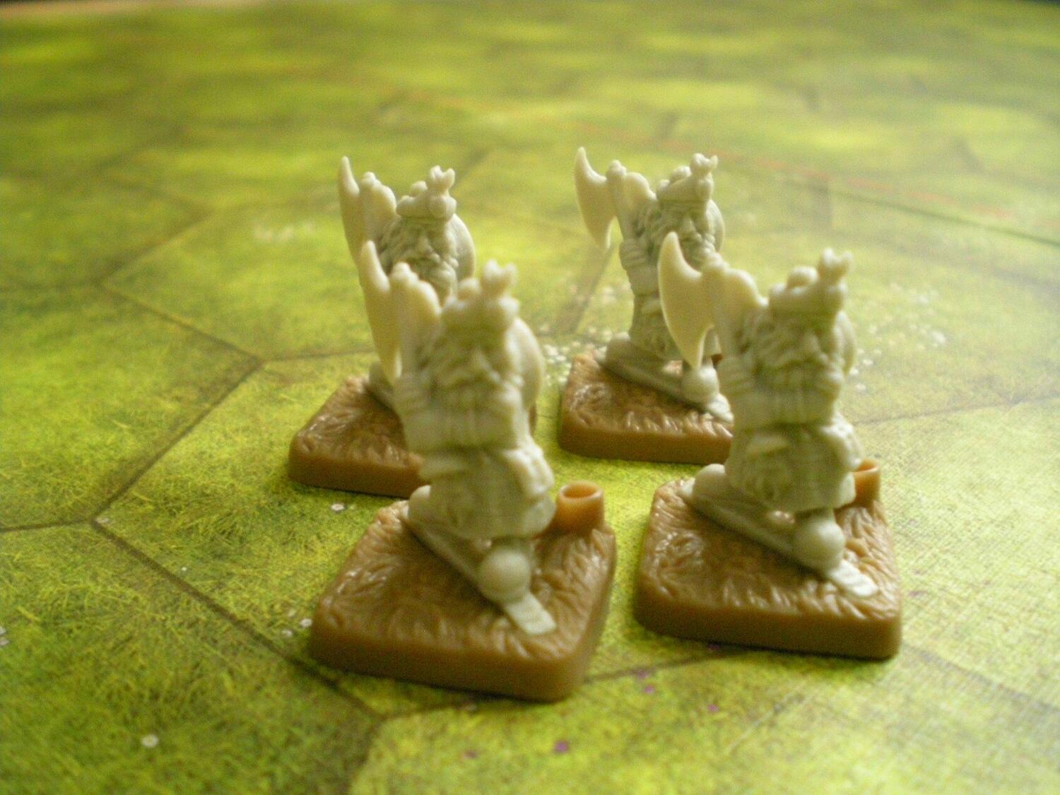 BattleLore: Guerriers Barbus Figurines